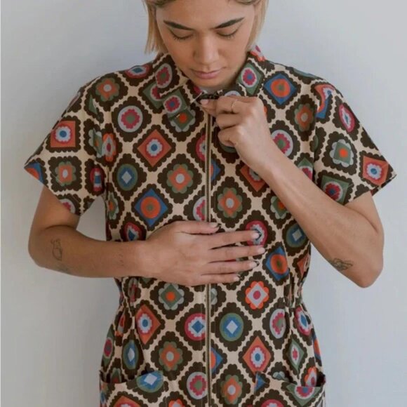 Noble Utility Suit - Jumpsuit in Cross Stitch Print - Picture 5 of 6